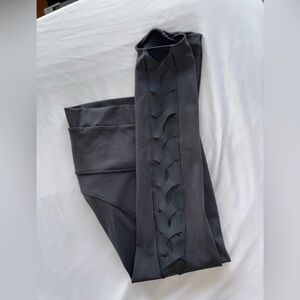 Lulu Lemon capri leggings